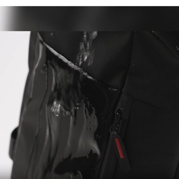 Tomtoc Black Sling Bag - Picture 15 of 15